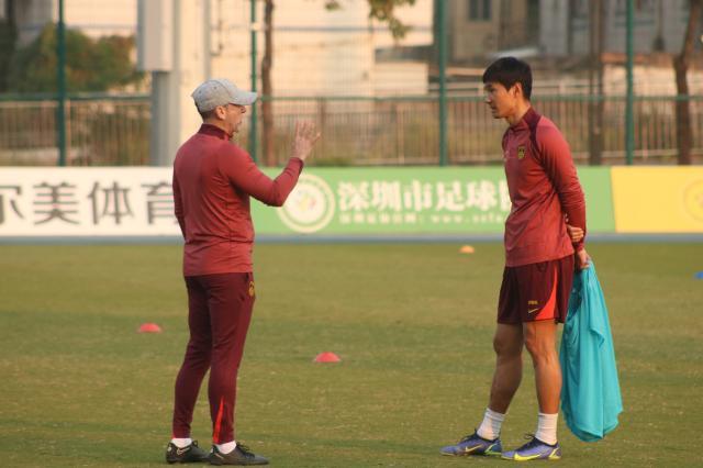 开云体育官方app-国青约战全北万厚良将遇故人 称赞老东家人才辈出